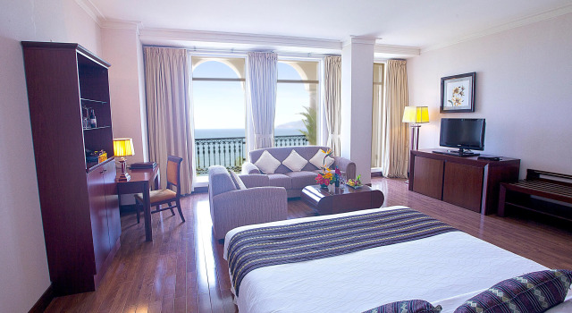 Sunrise Nha Trang Beach Hotel & Spa