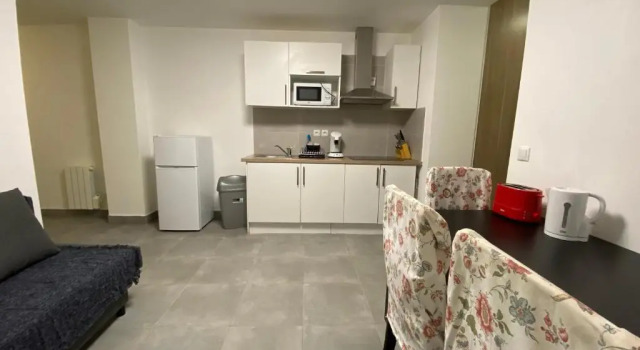 Апартаменты Loft entier parisien-Paris11