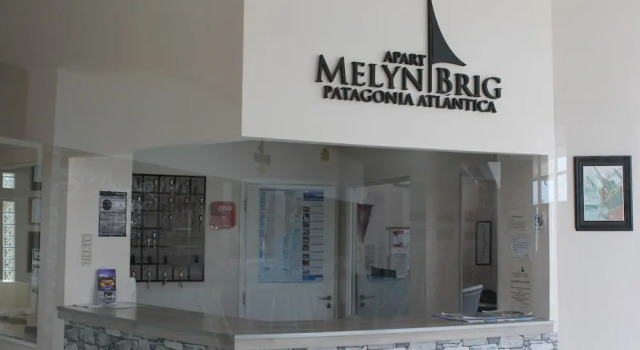 Melyn Brig Apart, Забронировать Отель Отели Пуэрто-Мадрин 3 звезды, рядом с Пляж Пуэрто-Мадрин, 3*