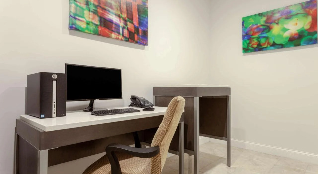 Hawthorn Suites by Wyndham Kissimmee Gateway, Rezerwuj Hotel Hotele w Four Corners ze śniadaniem, Śniadanie