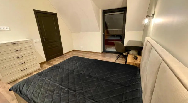Апартаменты Cozy Central Attic SELF Check In