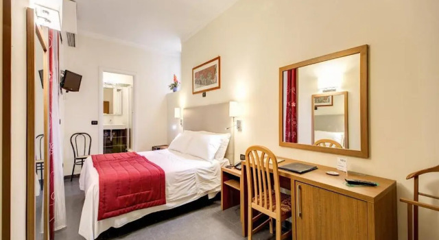 Трёхместный номер Standard Hotel Giotto Flavia