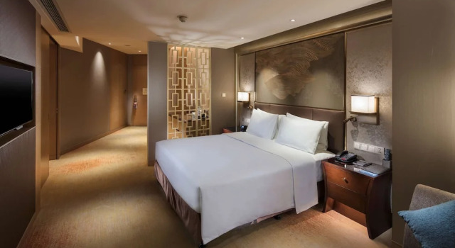 Двухместный номер Deluxe Executive с видом на море Hilton Yantai