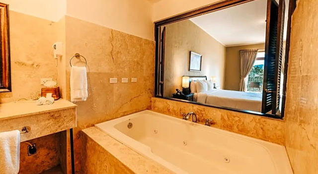 Полулюкс Los Mandarinos Boutique Hotel & Spa