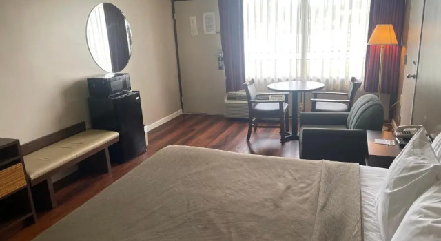 Номер Standard Super 8 by Wyndham Valdosta Mall
