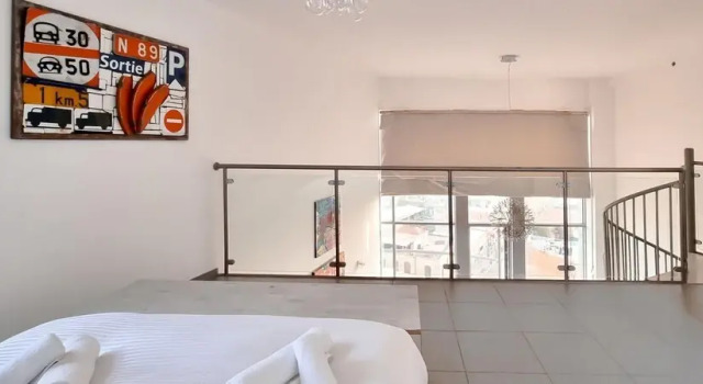 Apartment Rouge 2BR Tel Aviv Neve Tsedek Eilat St N18, Забронировать Апартаменты/квартира Тель-Авив Тель-Авивский округ, рядом с Independence Hall Museum