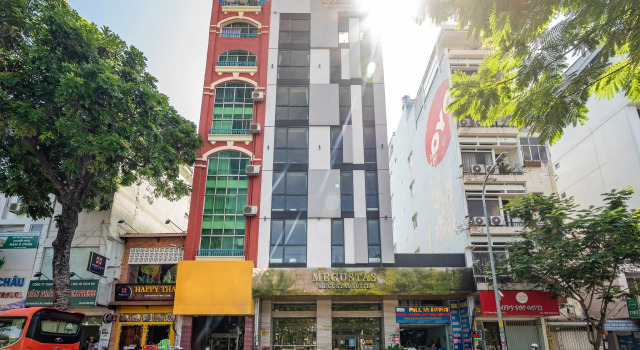 Lan Anh Hotel, Забронировать Отель Отели Района 1 3 звезды, 3*