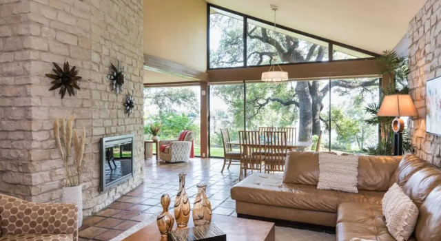 Четырёхместный коттедж Inn on Lake Granbury a Boutique Hotel