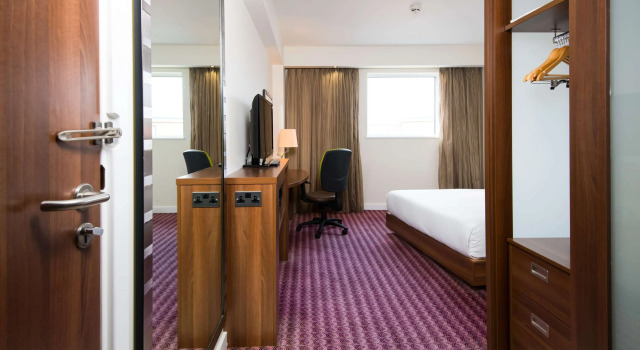Hampton by Hilton Birmingham Jewellery Quarter