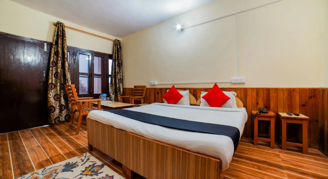 Capital O 47240 Hotel Blossom Resort, Book Resort Hotels in Uttarakhand with Parking, Parking