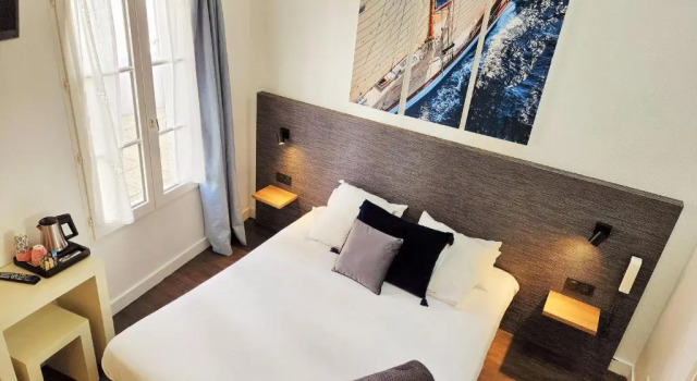 Трёхместный номер Standard Hôtel du Port