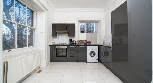 Luxury 2bed by 02 Arena & Excel With Free Parking, Забронировать Отель Отели Большого Лондона с парковкой, Парковка