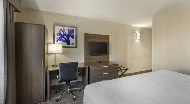 Двухместный номер Standard Best Western Plus Nashville Airport Hotel - BNA