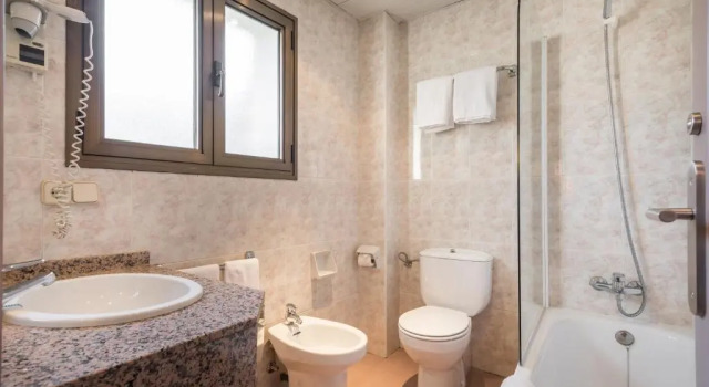 Двухместный номер Standard с видом на реку Riu Nere Mountain Hotel