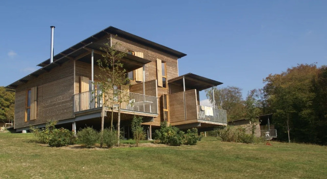 Cozy Studio With Dishwasher in the Beautiful Green Valjoly, Varaa Hotelli Eppe-Sauvage Picardy