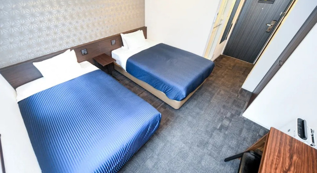 Двухместный номер HOTEL LiVEMAX Nihonbashi Koamicho