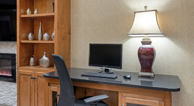 Best Western Plus Bradbury Inn and Suites, Boek Hotel Hotels in Georgia met parkeren, Parkeren