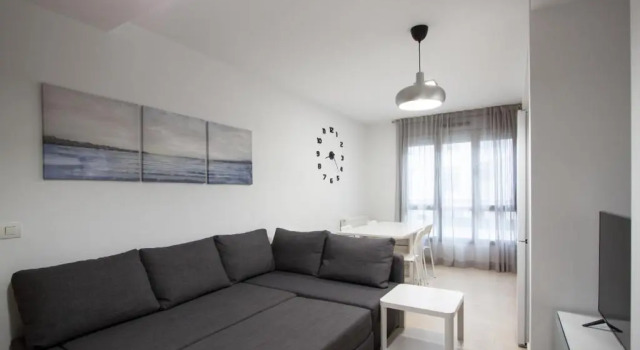 Esguil, apartamento con piscina, a 3 km de la playa, Varaa Huoneisto Llanes 