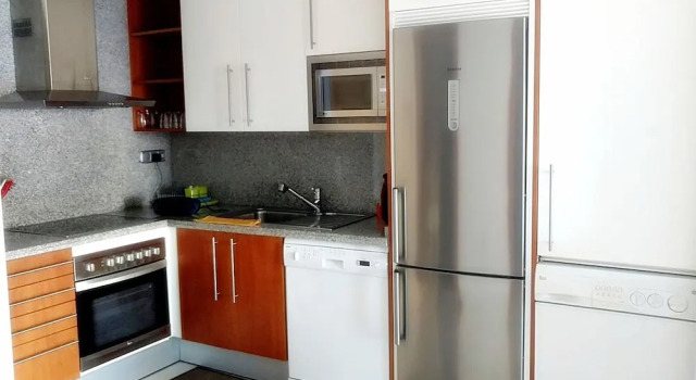Апартаменты c 1 комнатой с балконом и с видом на город ELEGANCE