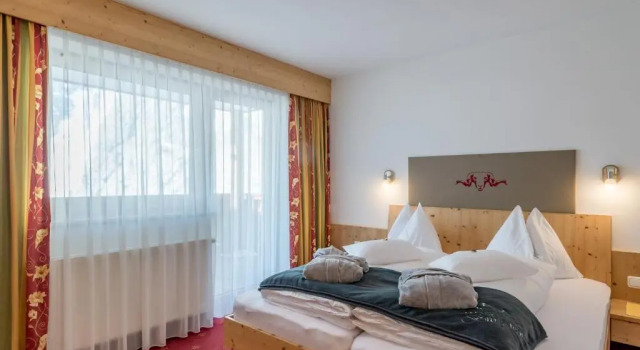 Номер Comfort HOTEL Burgstein alpin & lifestyle