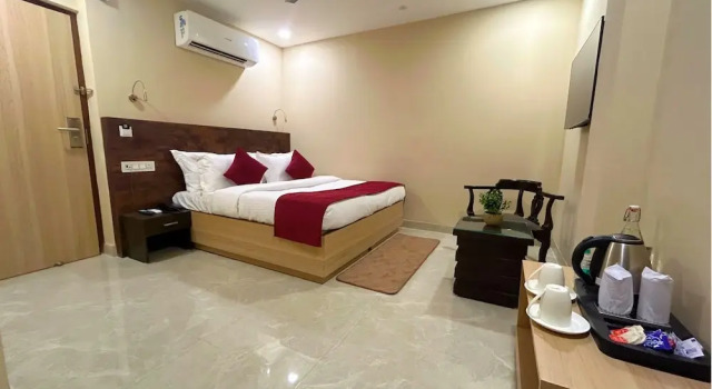 ZO Rooms Kalkaji Main Road, Забронировать Отель Отели Нью-Дели с завтраком, Завтраки