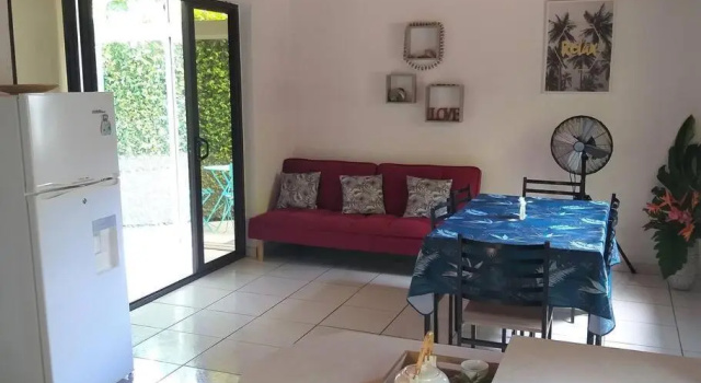 Vacation house in Tahiti, Prenota Affittacamere Hotel a Tahiti con piscina, Piscina
