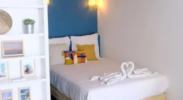 Studio terrasse vue mer à 1min de la plage et tram, Забронировать Отель Ницца Приморские Альпы, рядом с Пляж Фаброн