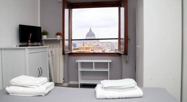 Magenta Terrione 2, Prenota Hotel Roma Lazio