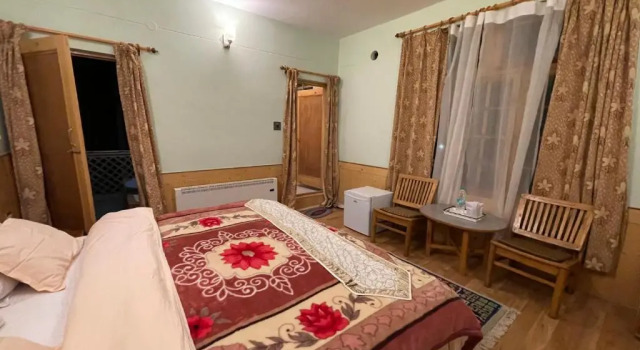 Студия с балконом и с красивым видом из окна Hotel Ladakh Greens - an Organic Retreat