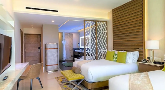 Четырёхместный полулюкс Garza Blanca Resort & Spa Cancun