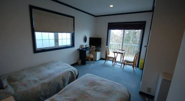 Tenshi no Iruka, Rezervasyon Otel Ito 