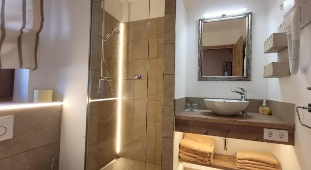 Апартаменты Hochalmbahnen Chalets Rauris 1-14 WE2 Maislaufeldweg1l EG