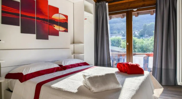 La terrazza sulle vigne B&B, Reserva ahora Bed & breakfast Corte Franca Lago Iseo