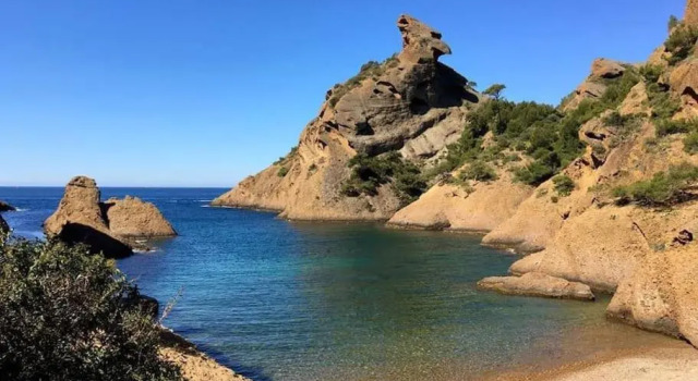 Studio 28m2 climatisé,WIFI, proche des calanques,plages