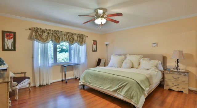 Номер Luxury Purcellville Home