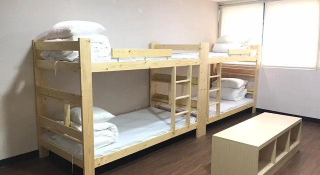 Bett im Wohnheim Hey Bear Capsule Hotel