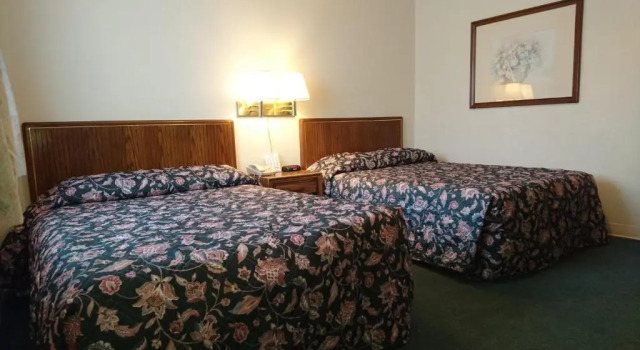 Heritage Inn, Buchen Sie Hotel Uniontown 