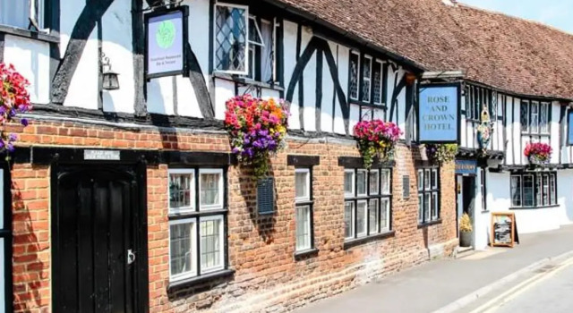 Двухместный полулюкс The Legacy Rose & Crown Hotel