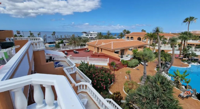 Апартаменты Exclusive Attic Las Vistas 3 with breathtaking sea view, only 100 m to the sea, heated pool, aircon, wifi