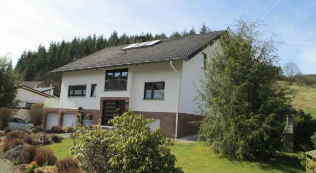 Ferienhaus Jüngling, Забронировать Апартаменты/квартира Отели Ahrtal с парковкой, Парковка