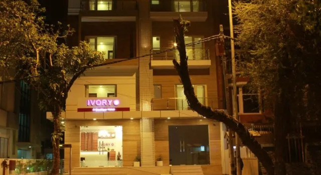 Номер Standard Hotel Ivory 32