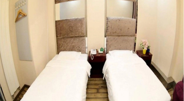 Hong Wei Yi Jia Beijing Niu Jie Hotel, Book Hotel Xicheng 