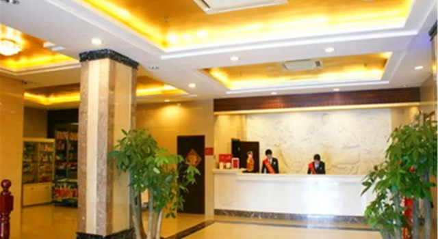 Vienna 3 Best Hotel Meilong Road, Rezerwuj Hotel Hotele w Shenzhen z parkingiem, Parking