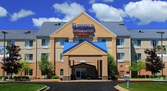 Fairfield Inn & Suites Traverse City, Rezerwuj Hotel Traverse City Michigan