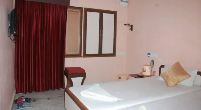 Номер Standard с балконом Hotel Jaisal Palace