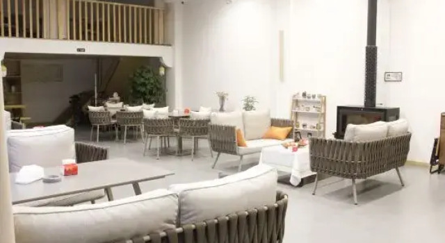 Siguniang Mountain Shanhai Yiyu Homestay, Varaa Hotelli Hotellit Sichuan pysäköinnillä, Pysäköinti