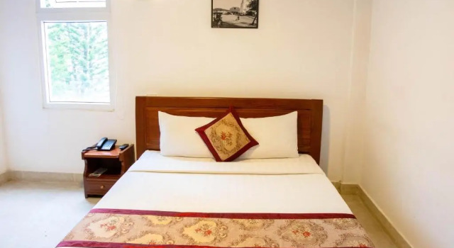 Двухместный номер Standard Lien Huong Hotel
