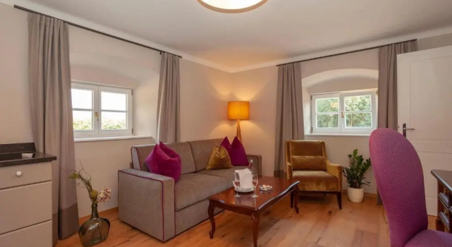Люкс Landhotel Wachau - Bed and Breakfast