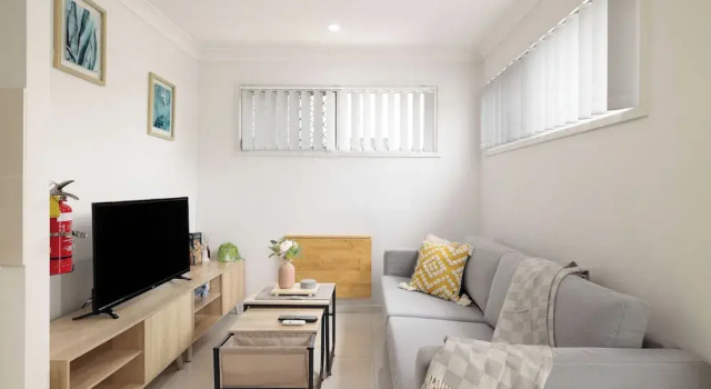 Smart Suites Self Check-in Apartments - 35 Freney, Book Apartment Brisbane Brisbane Region