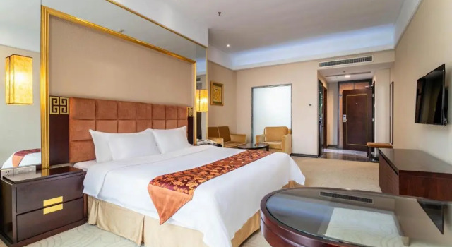 Двухместный номер Standard с видом на город Fortune Hotel